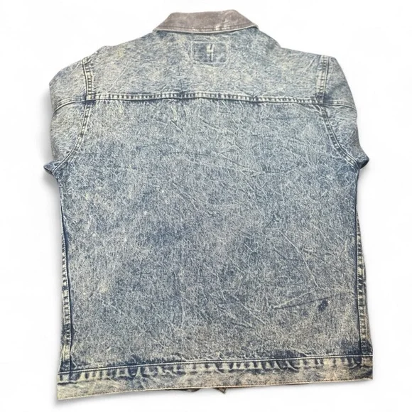 Palmetto’s Women’s Vintage Denim Jacket Acid Wash Size Large - Picture 2 of 9